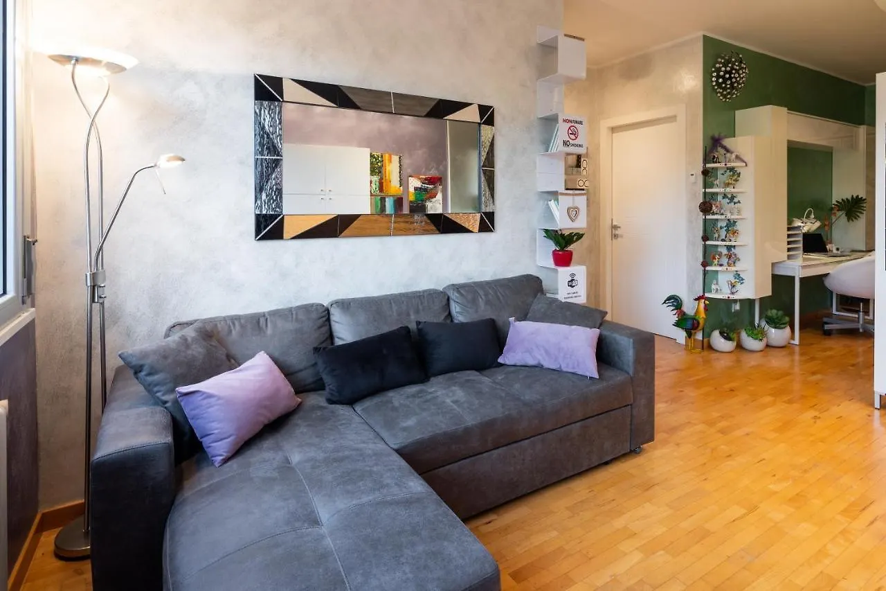 Appartamento A Modena, Comodo A Tutti I Servizi Apartmán